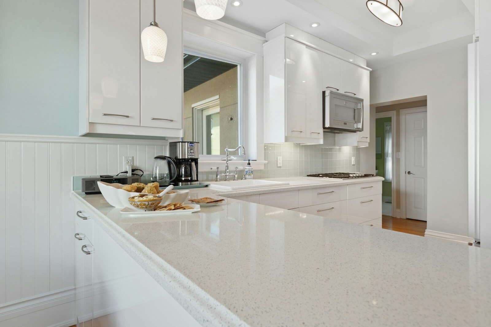 how to clean granite countertops